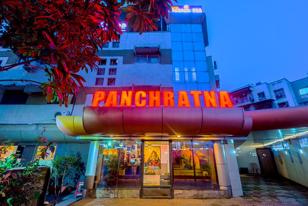Hotel Panchratna Panvel Exteriér fotografie